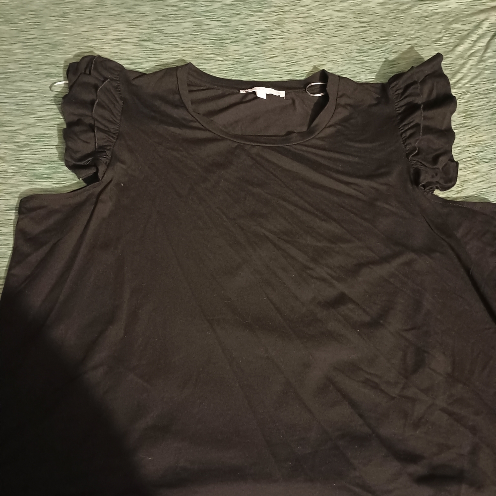 Chic Black Ruffled Sleeve Women's Tee